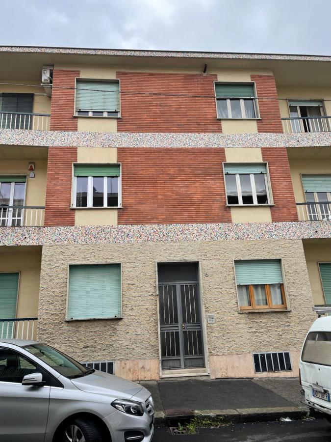 Zen Apartment Located In Turin Pre Hill Exteriör bild